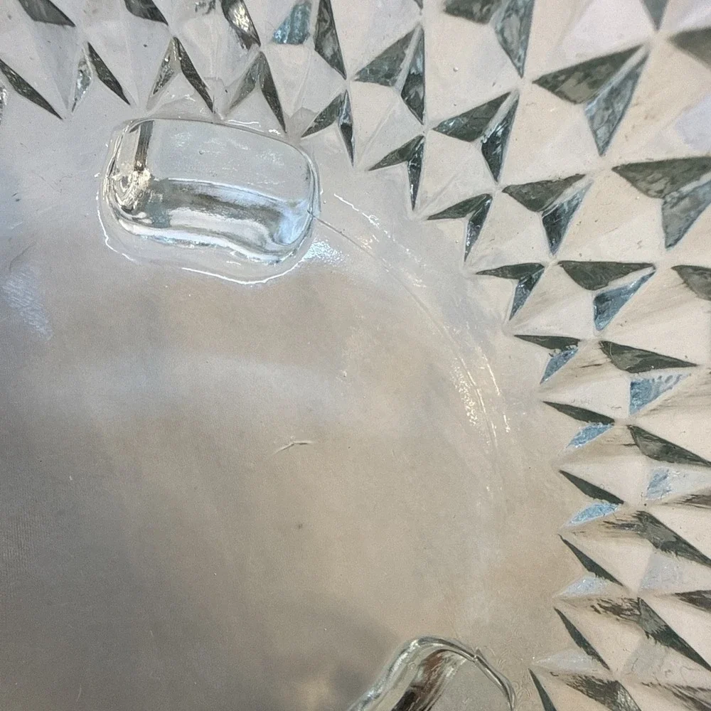 Vintage Indiana Glass Diamond Point 3 Toed Serving Bowl 5